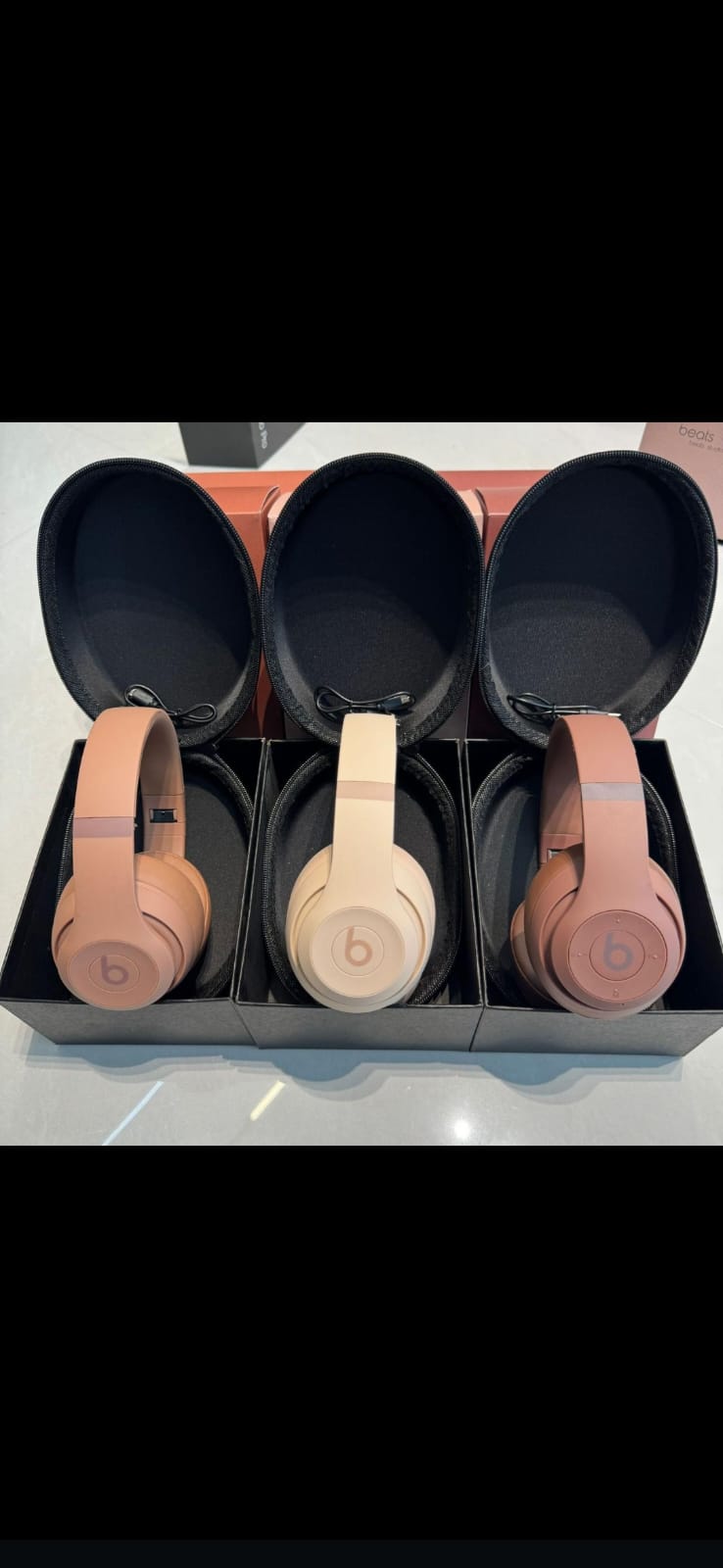 Beats Studio x Kim Kardashian