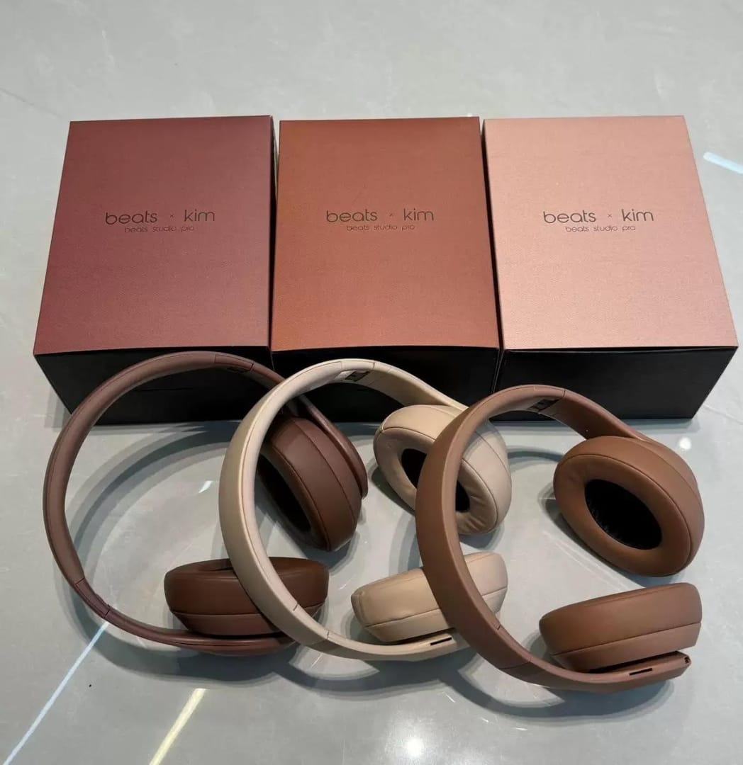 Beats Studio x Kim Kardashian