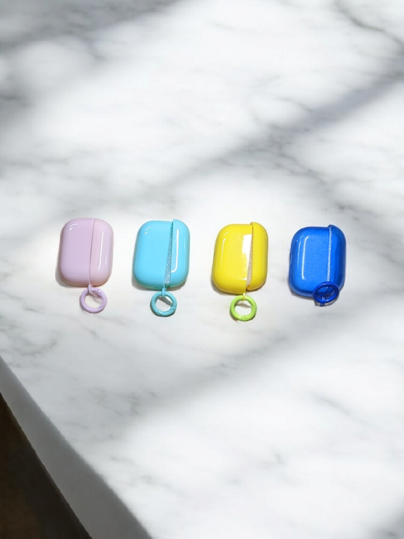 FUNDAS AIRPODS 4TA GENERACION COLORES