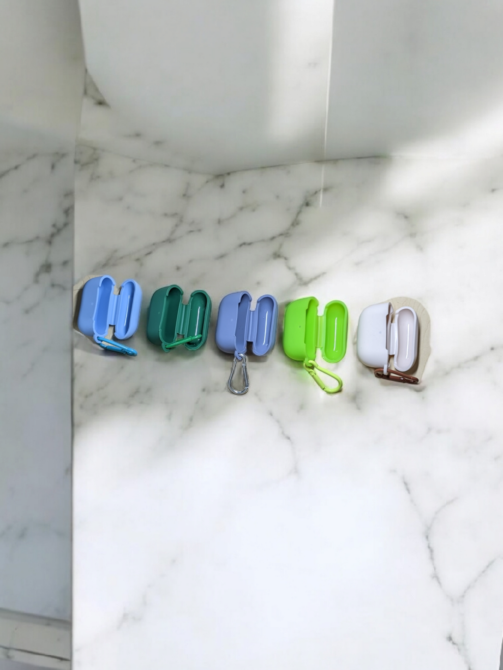 FUNDAS AIRPODS 4TA GENERACION COLORES