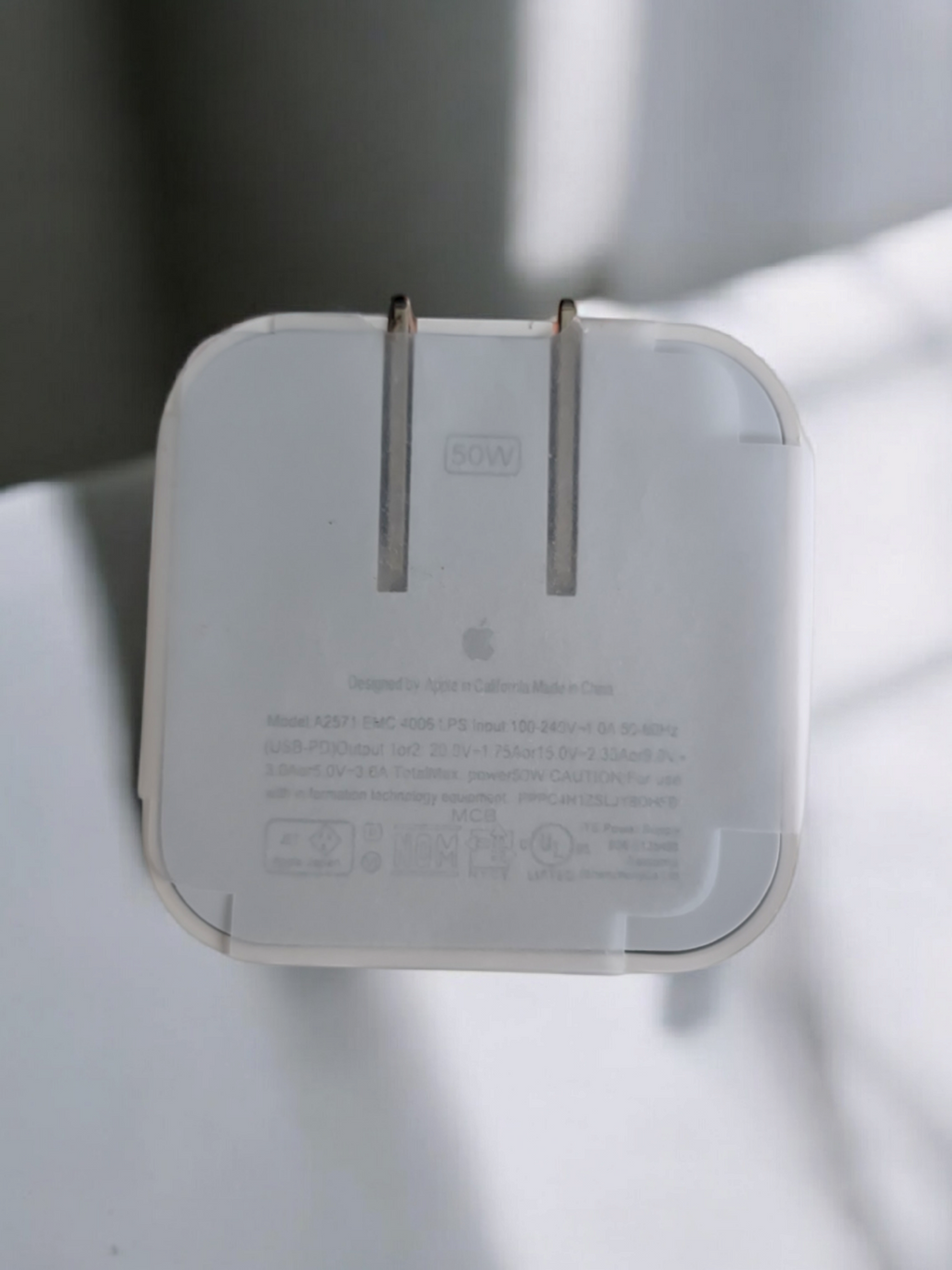 CUBO IPHONE TIPO C DOBLE ENTRADA